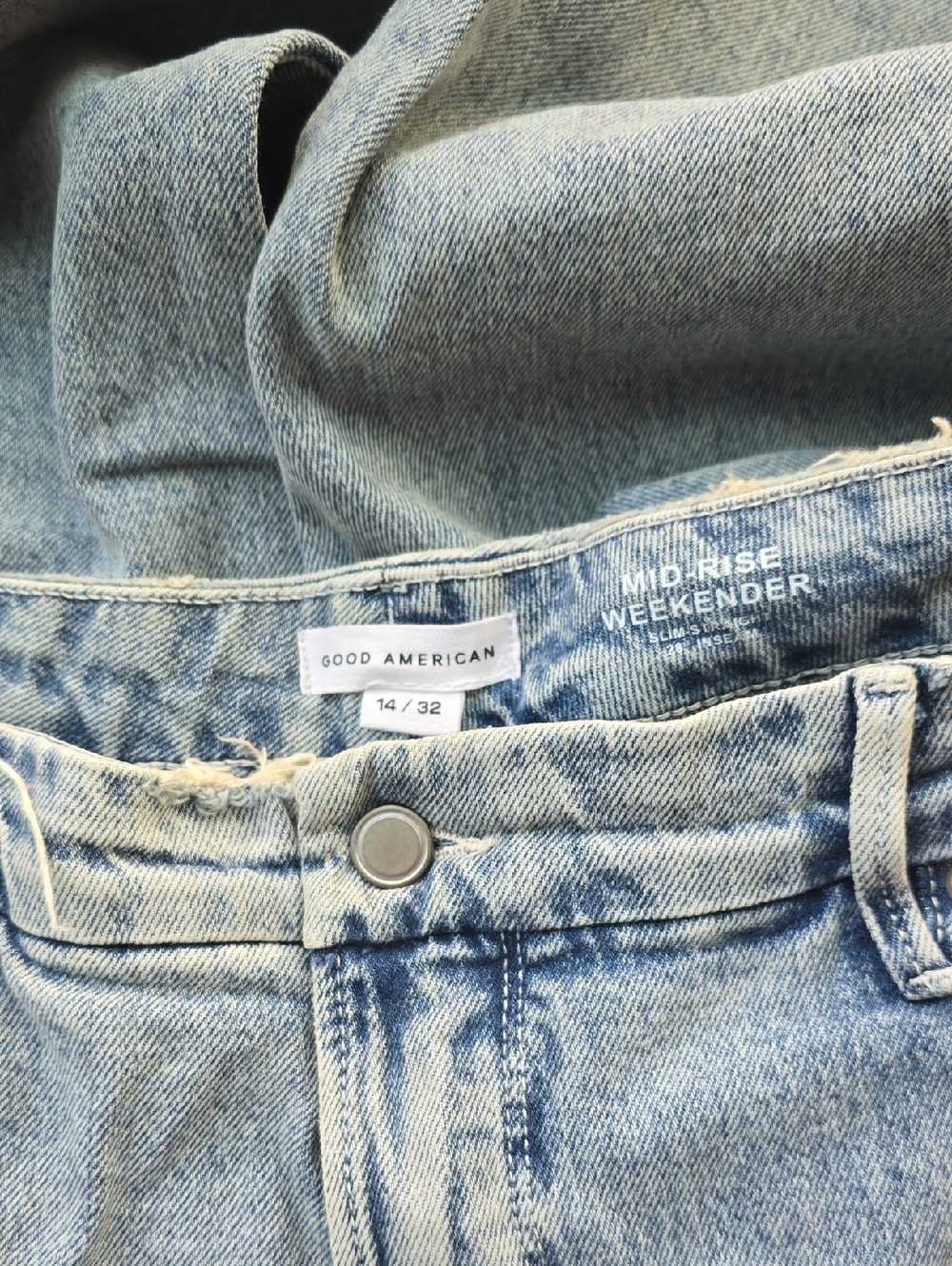 good American mid rise weekender slim straight 28 Inseam - Picture 3 of 3
